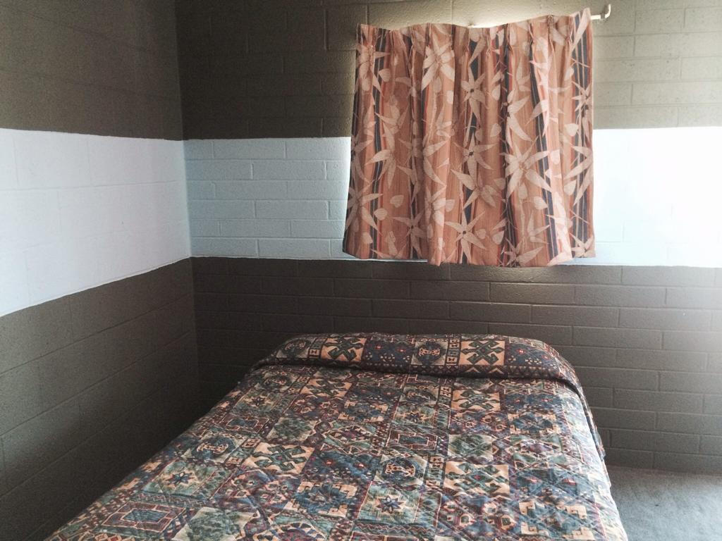 Lido Motel Κίνγκμαν Δωμάτιο φωτογραφία